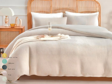 Tufting honey comb